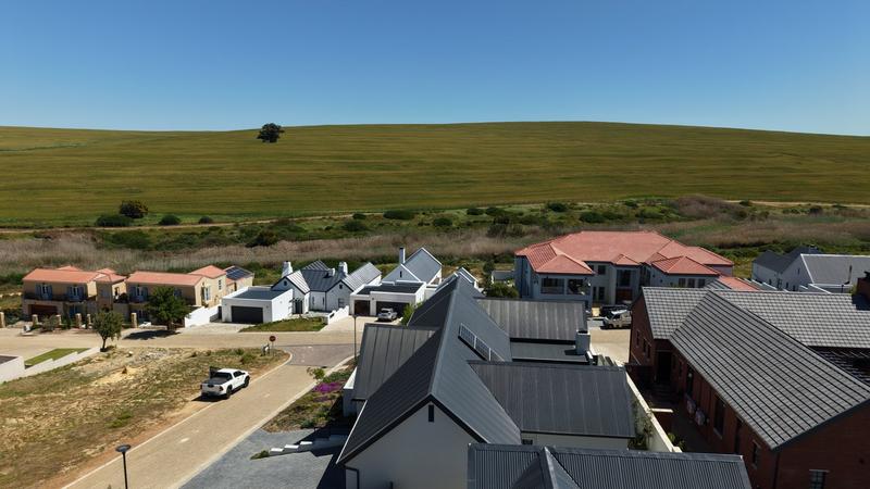 4 Bedroom Property for Sale in Mount Royal Golf Estate Western Cape
